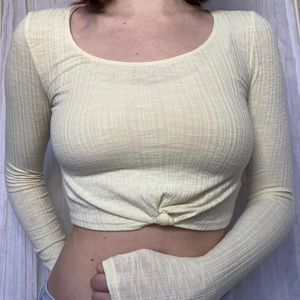 Light yellow long sleeve crop
